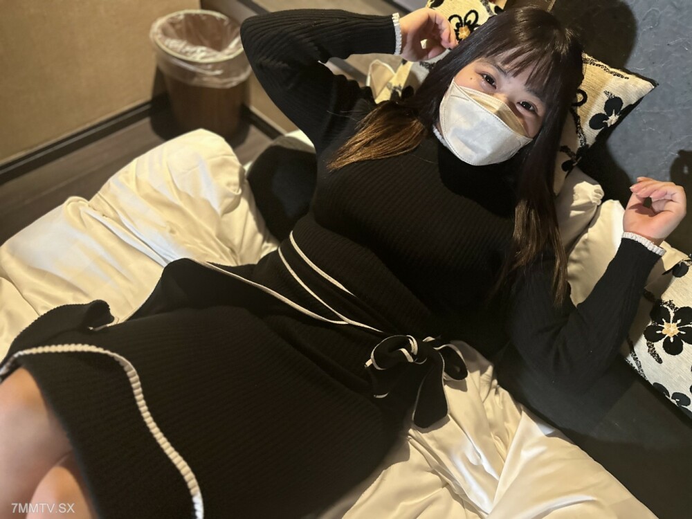 亲切的娃娃脸女孩♡站著随时可用的女人脸和引神道射精气喘！极其干净的嘴巴◎